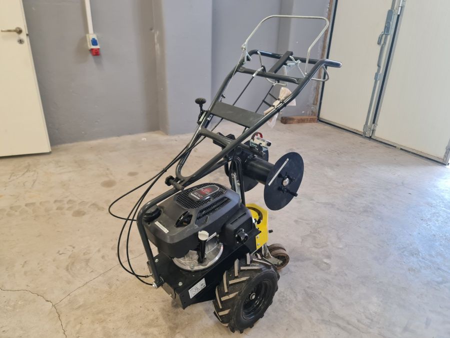 Kaabli paigaldamis masin Ecotech NT60 (kasutatud) 2 Kaabli paigaldamis masin Ecotech NT60 (kasutatud)