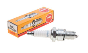 Süüteküünal NGK BPR6ES
