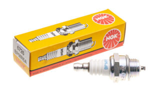 Süüteküünal NGK BPMR6A