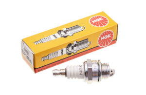 Süüteküünal NGK BPM6A
