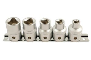 Kolmkant padrunid M5-M12 1/2"
